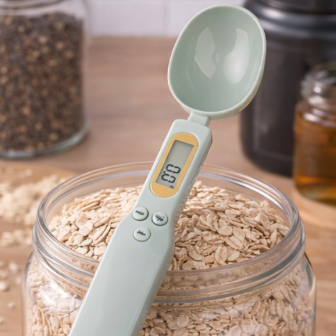 cuillère a balance digitale verte clair